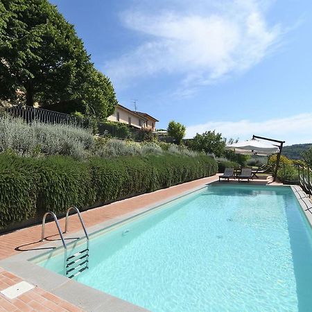Апартаменты La Rocca Di Montalbino Монтеспертоли Экстерьер фото