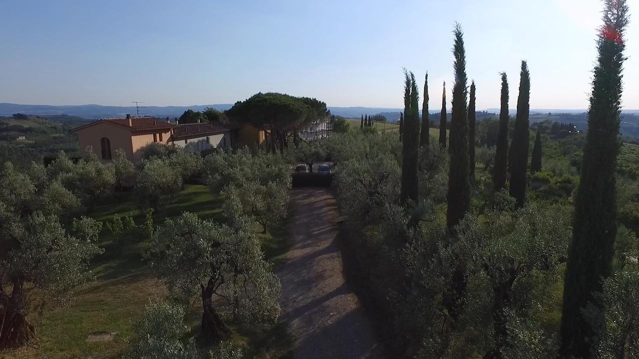 Апартаменты La Rocca Di Montalbino Монтеспертоли Экстерьер фото